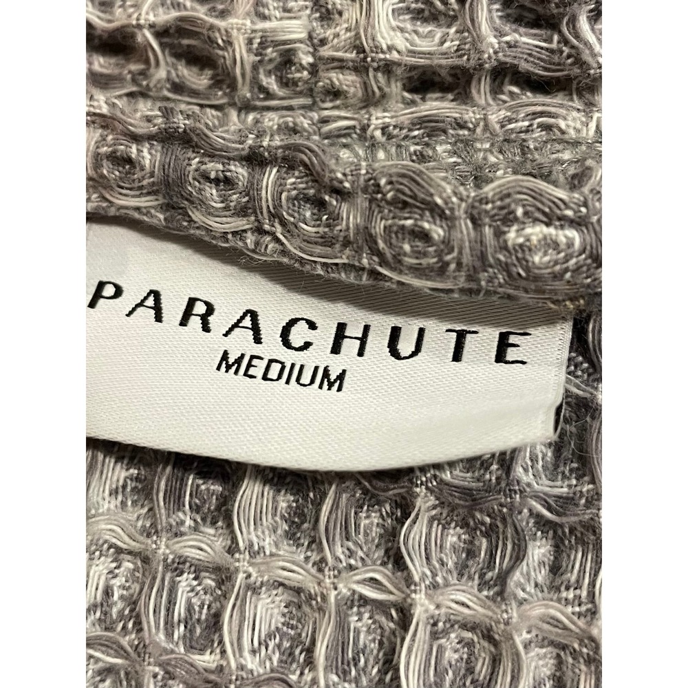 Parachute Waffle Robe Size Medium Gray Pockets 100% Cotton Loungewear Cozy - Picture 8 of 9